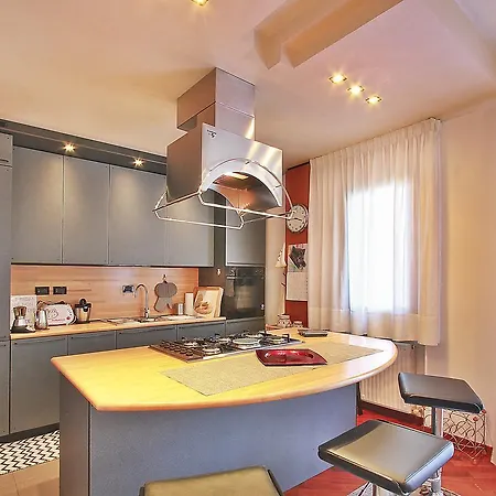 Attico Udine * ליגננו סביאדורו